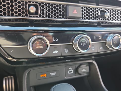 Used 2024 Honda Civic Sport image 23