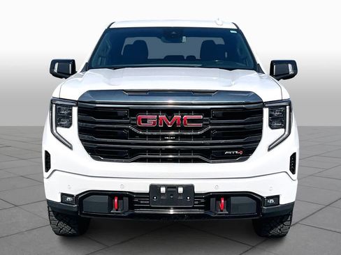 Used 2023 GMC Sierra 1500 AT4 image 4