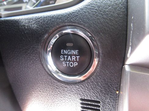 Used 2016 Toyota 4Runner Limited AWD/4WD image 27
