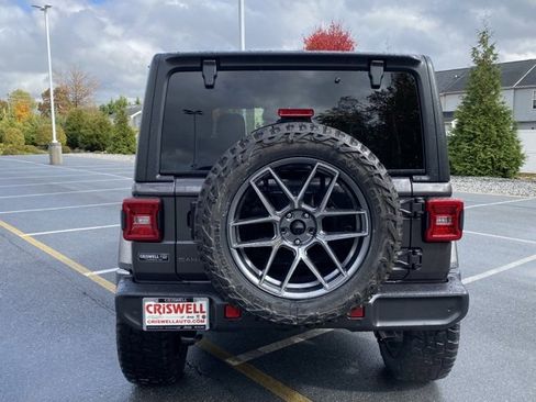 New 2025 Jeep Wrangler Sahara image 5