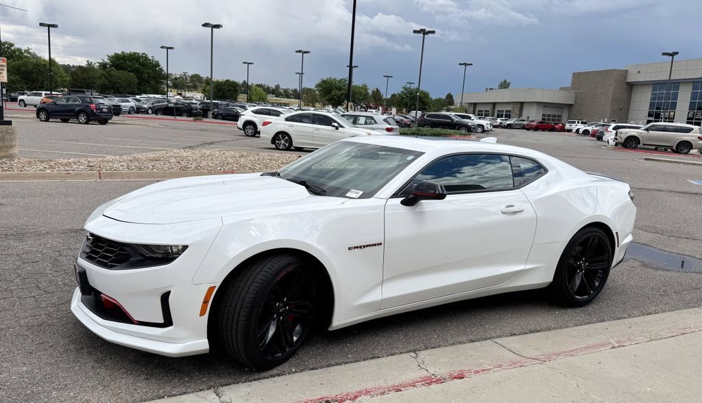 Used 2021 Chevrolet Camaro LT w/ Redline Edition RWD image 4
