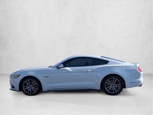 Used 2017 Ford Mustang GT image 8
