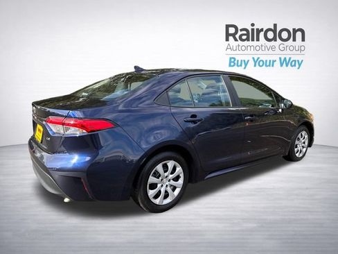 Used 2024 Toyota Corolla LE FWD image 11