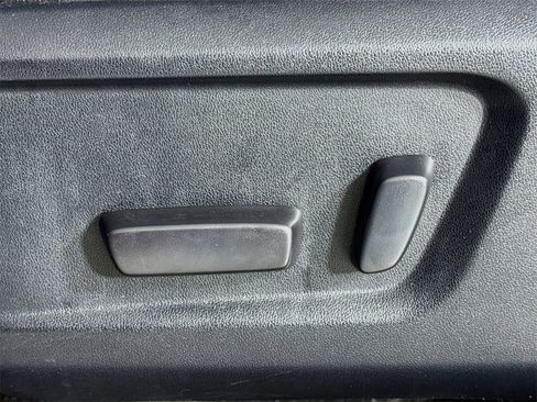 Used 2017 Toyota Tundra SR5 image 15