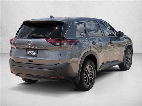 Used 2021 Nissan Rogue S FWD image 5