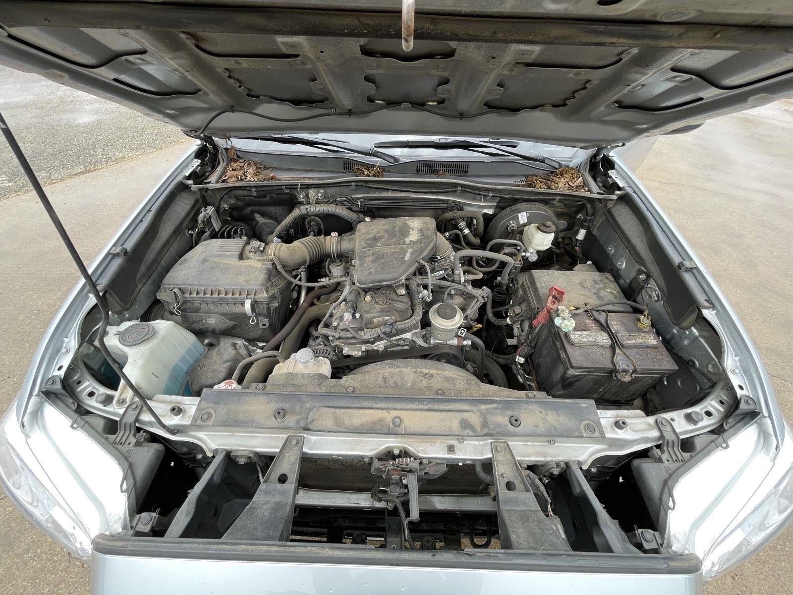 Used 2022 Toyota Tacoma SR w/ SR Convenience Package RWD image 42