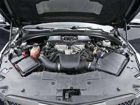 Used 2016 Cadillac ATS V w/ Luxury Package image 13