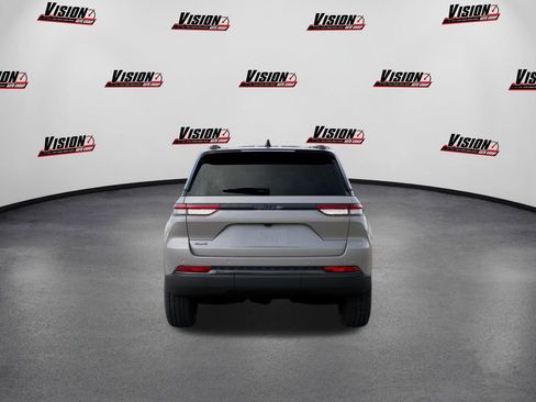 New 2025 Jeep Grand Cherokee Limited AWD/4WD image 7