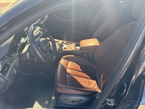 Used 2019 Audi A4 2.0T Premium w/ Convenience Package image 10