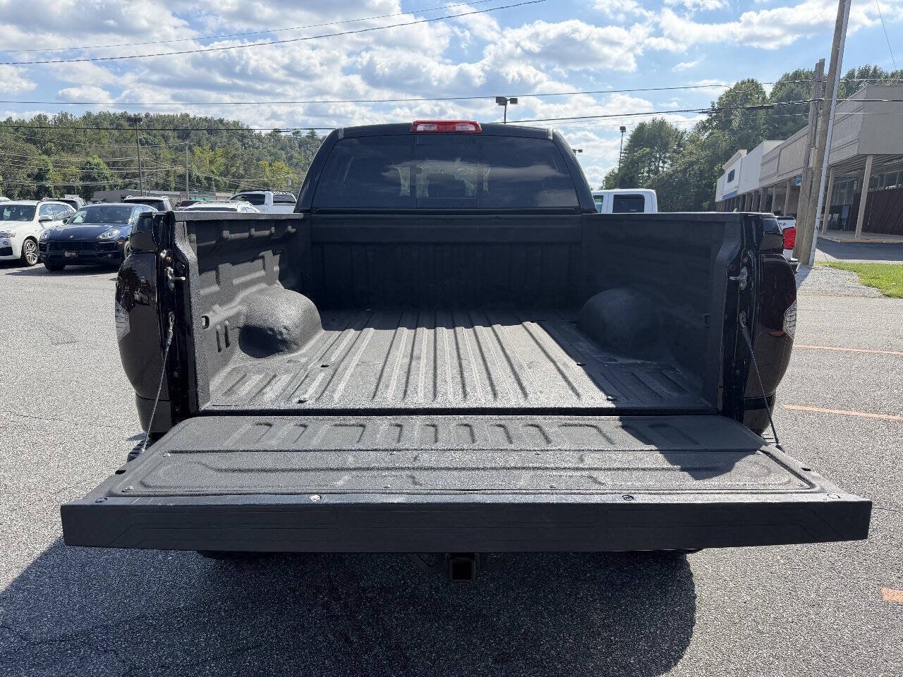 Used 2014 Toyota Tundra SR5 w/ TRD Off Road Package AWD/4WD image 8