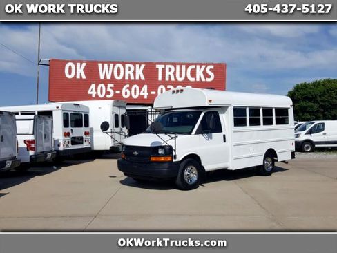 Used 2007 Chevrolet Express 3500 G3500 w/ School Bus Package image 1