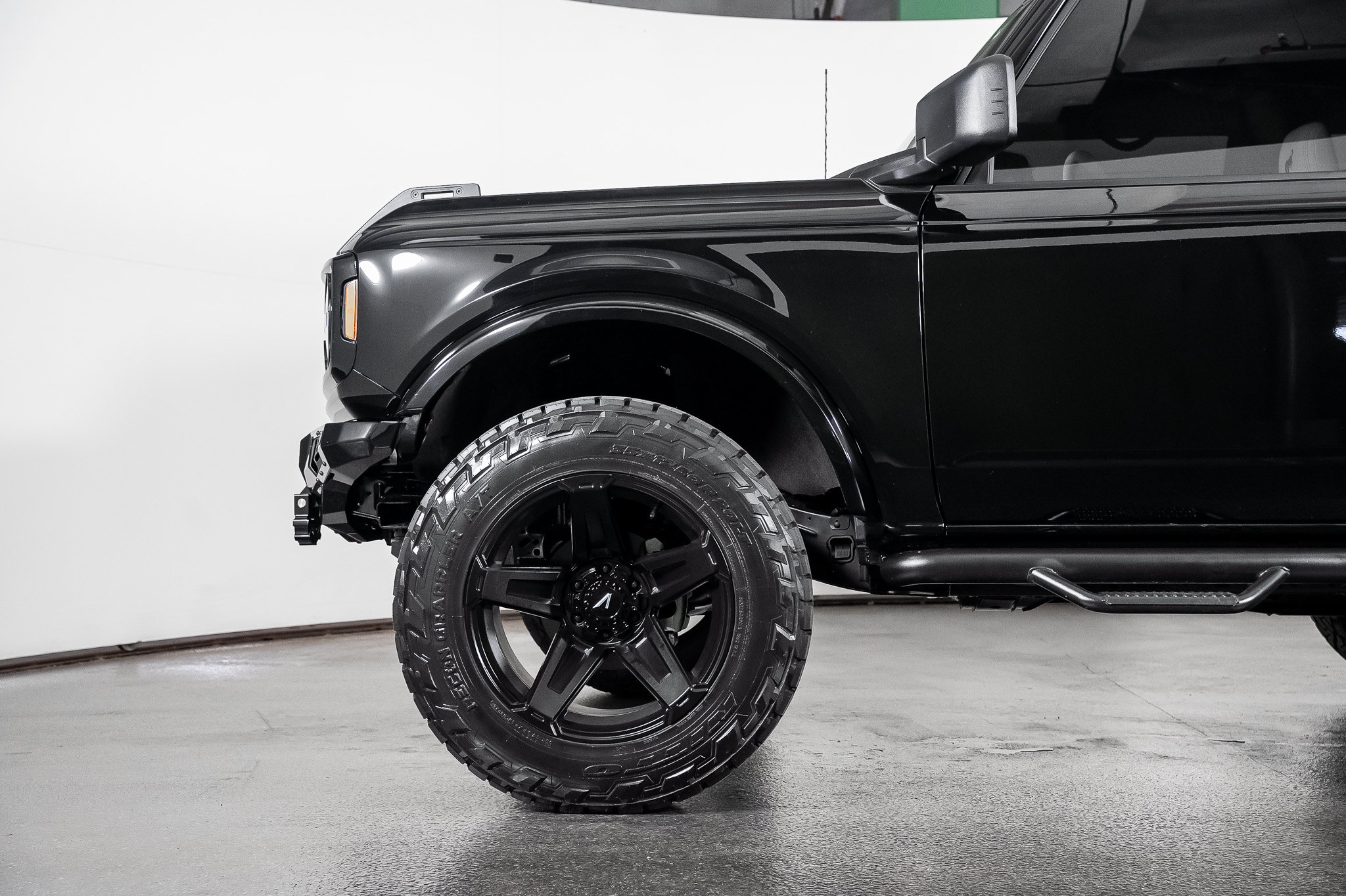 Used 2025 Ford Bronco 2-Door AWD/4WD image 13