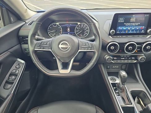 Used 2024 Nissan Sentra SR w/ SR Premium Package image 10