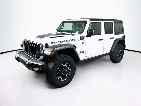 Used 2023 Jeep Wrangler Unlimited Rubicon 4xe image 3