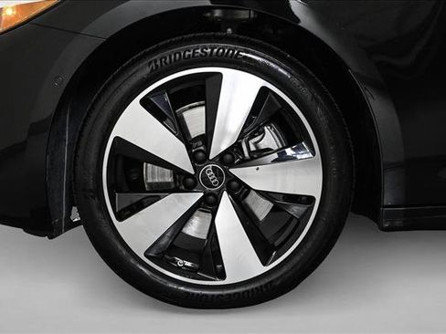 Used 2025 Audi A5 2.0T Premium w/ Convenience Package image 25