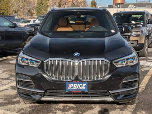 Used 2022 BMW X5 xDrive45e w/ Executive Package image 2