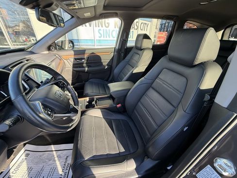 Used 2021 Honda CR-V Touring image 8