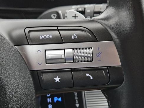 Used 2024 Hyundai Kona SEL w/ Convenience Package image 19