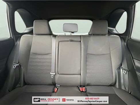 Used 2022 Toyota RAV4 SE image 14