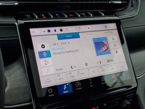 Used 2024 Jeep Grand Cherokee L Limited w/ Luxury Tech Group II image 20