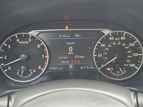 Used 2024 Nissan Altima 2.5 SV FWD image 26