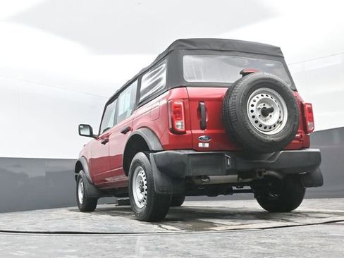 Used 2021 Ford Bronco Base image 30