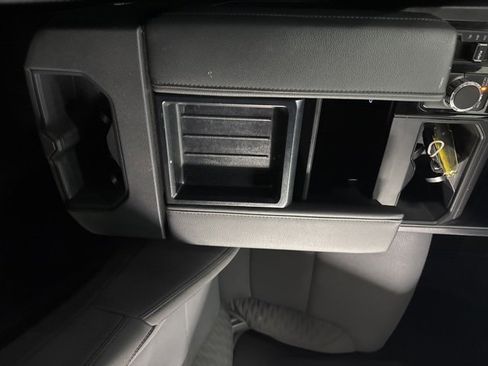 Certified 2025 Toyota Tundra SR5 image 31