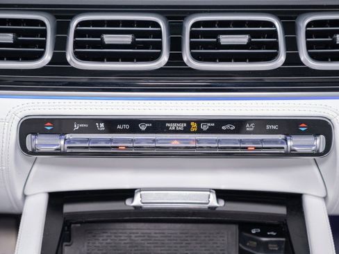 Certified 2023 Mercedes-Benz Maybach GLS 600 Maybach 600 4MATIC® SUV image 25