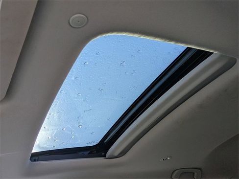 Used 2023 Honda HR-V EX-L image 20