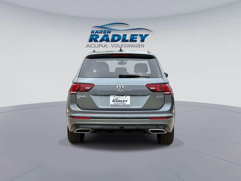 Used 2021 Volkswagen Tiguan SE R-Line AWD/4WD image 3