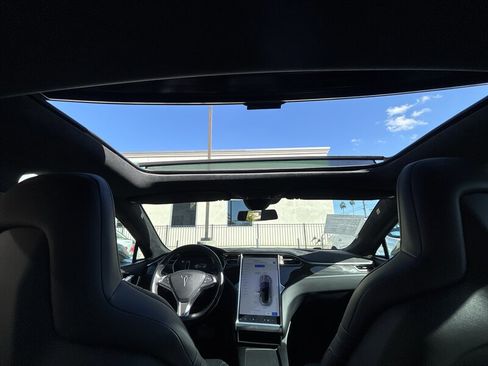 Used 2016 Tesla Model S 75D image 25