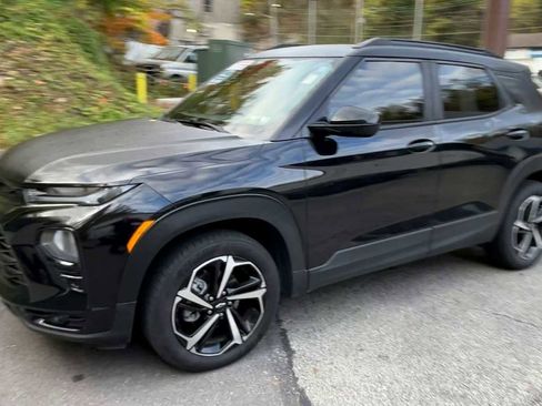 Certified 2021 Chevrolet TrailBlazer RS w/ Convenience Package image 4