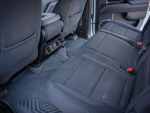 Used 2024 Chevrolet Silverado 2500 LT image 27