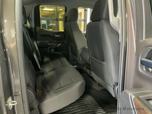 Used 2019 GMC Sierra 1500 SLE AWD/4WD image 17