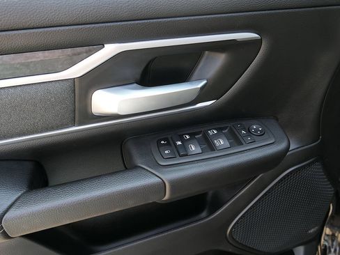 Used 2022 RAM 1500 Big Horn RWD image 15