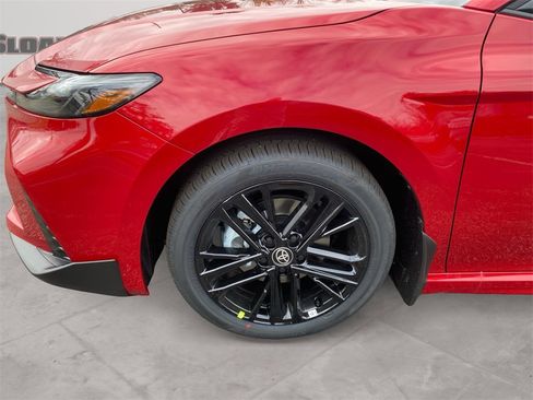 New 2026 Toyota Camry SE image 14