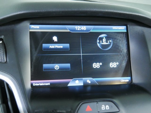 Used 2014 Ford Focus Titanium FWD image 28