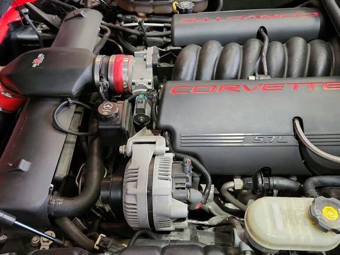 Used 2002 Chevrolet Corvette Coupe w/ Preferred Equipment Group2 image 27