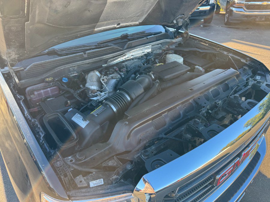 Used 2018 GMC Sierra 3500 SLT AWD/4WD image 25