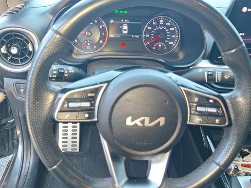 Used 2022 Kia Forte GT-Line w/ GT-Line Technology Package image 12