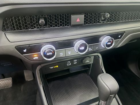 Used 2024 Honda CR-V EX image 23