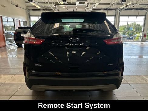 Used 2024 Ford Edge SEL w/ Convenience Package AWD/4WD image 11