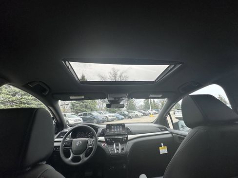 New 2026 Honda Odyssey Sport-L image 25