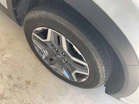 Used 2022 Hyundai Santa Fe Limited w/ Cargo Package image 19