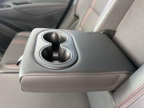 Used 2022 Chevrolet Equinox RS w/ LPO, Floor Liner Package AWD/4WD image 32