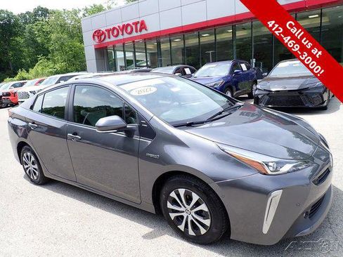 Certified 2022 Toyota Prius LE AWD/4WD image 1