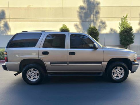 Used 2005 Chevrolet Tahoe LS w/ Preferred Equipment Group image 10