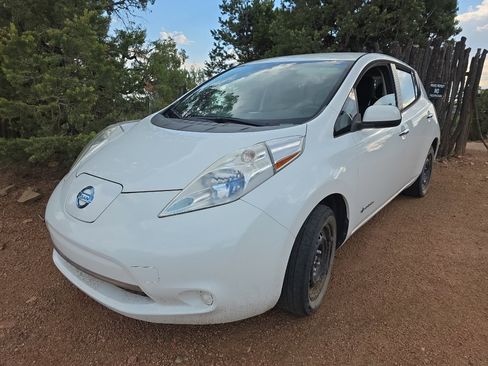Used 2013 Nissan Leaf S FWD image 1
