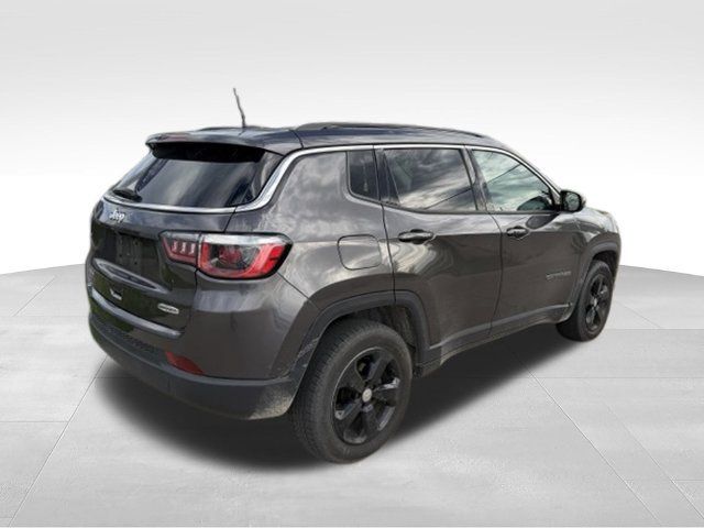 Used 2020 Jeep Compass Latitude w/ Cold Weather Group AWD/4WD image 8