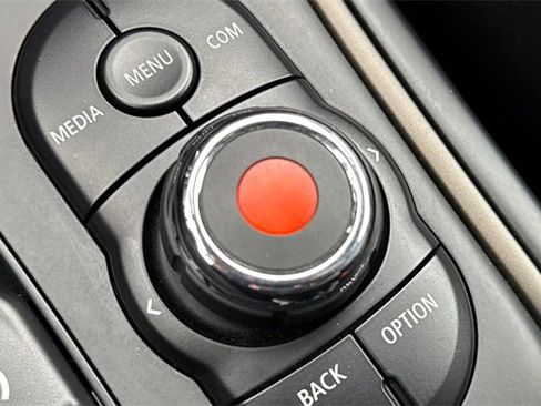 Used 2022 MINI Cooper Countryman S w/ Storage Package image 32